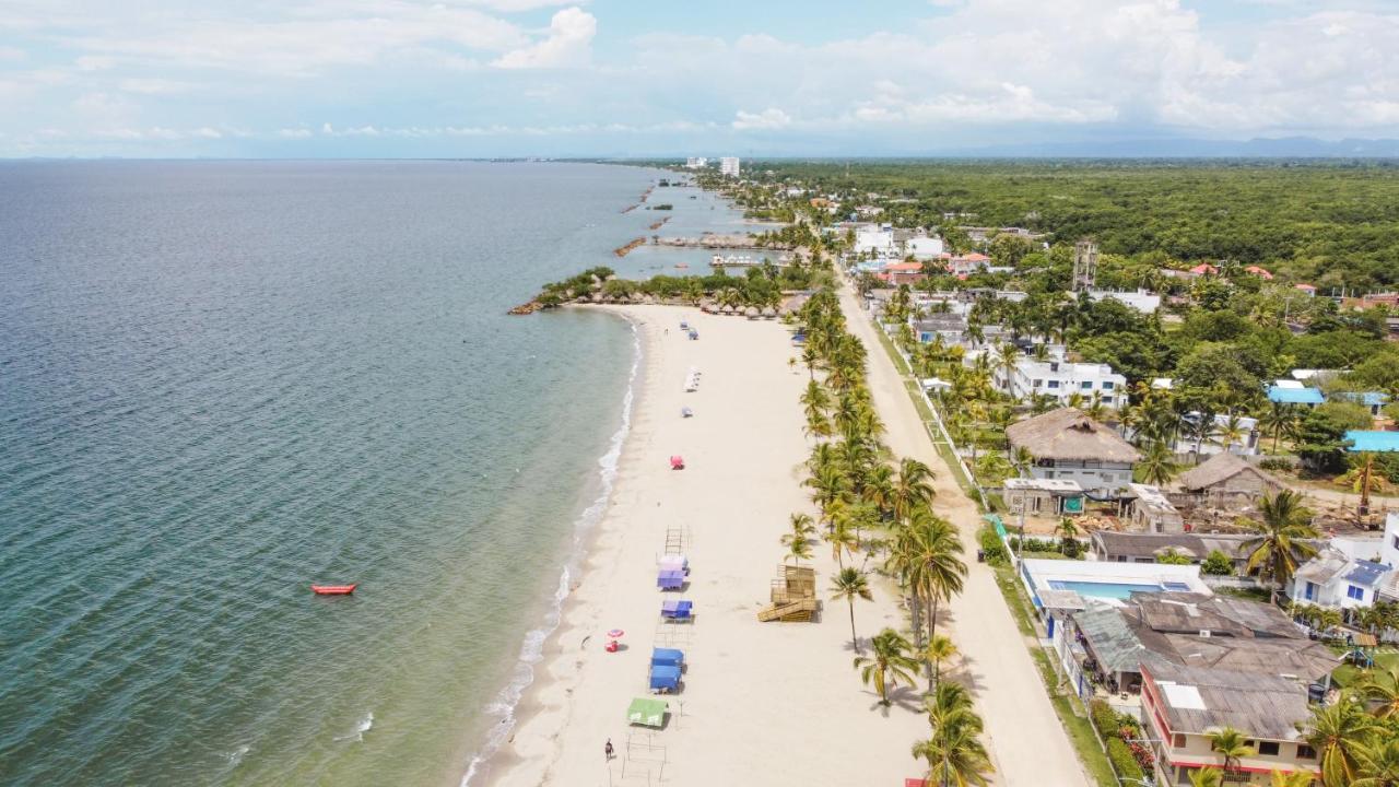 Hotel Playa Divina Coveñas エクステリア 写真