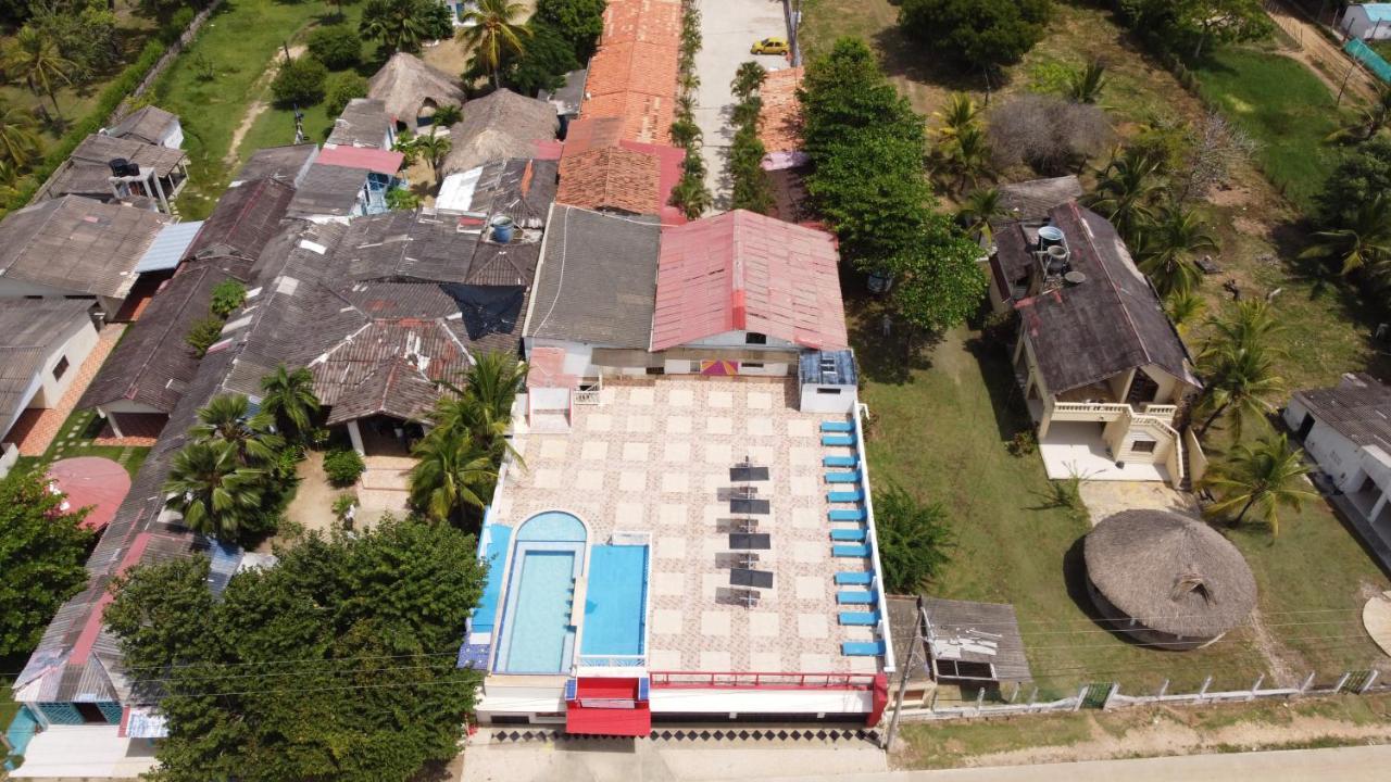 Hotel Playa Divina Coveñas エクステリア 写真