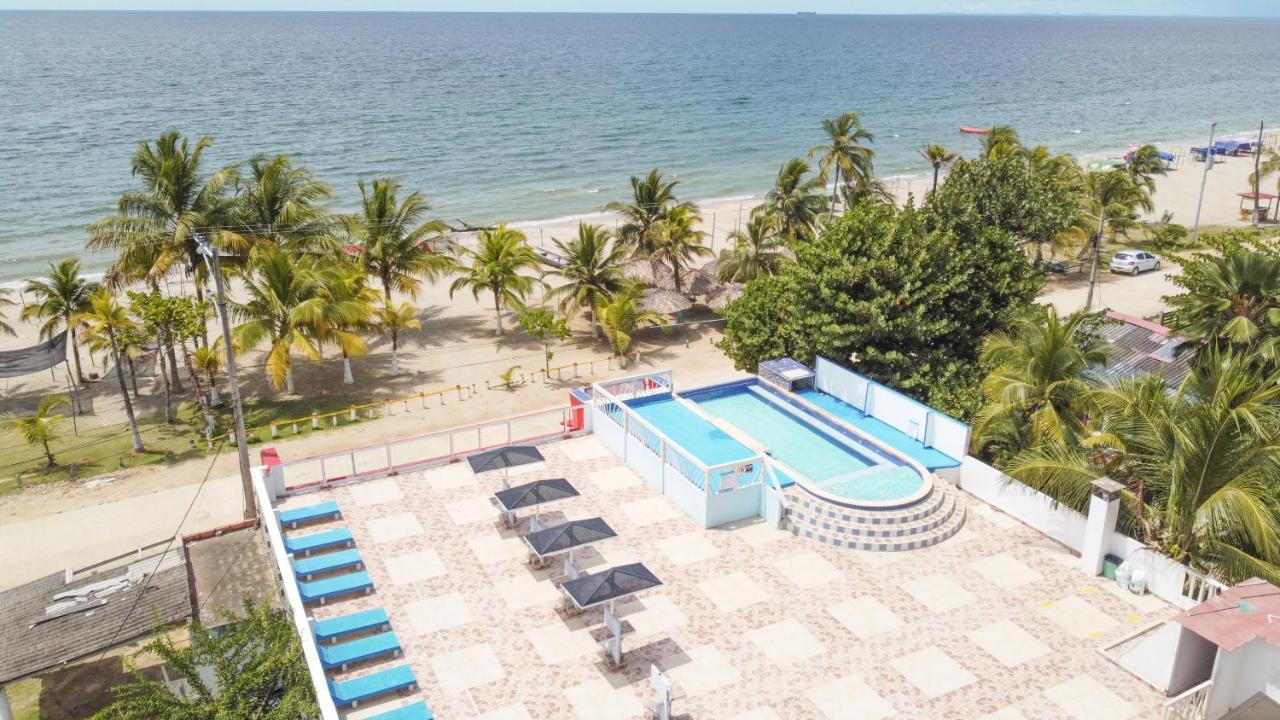 Hotel Playa Divina Coveñas エクステリア 写真