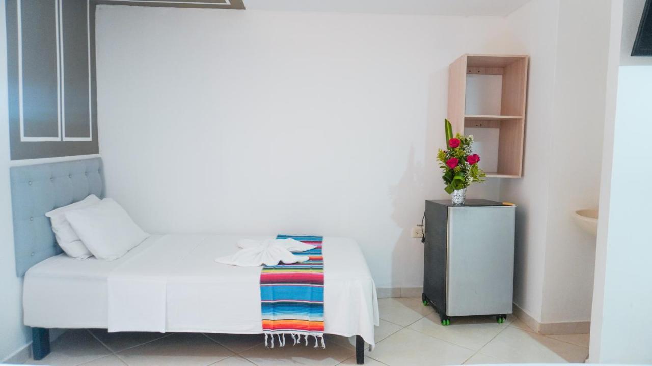 Hotel Playa Divina Coveñas エクステリア 写真